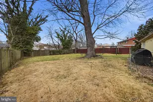 7301 Sheffield Dr, Temple Hills, MD 20748 - Photo 47