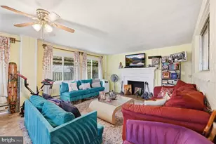 7301 Sheffield Dr, Temple Hills, MD 20748 - Photo 17