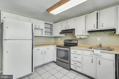 15700 Perkins Lane, Bowie, MD 20716 - Photo 9