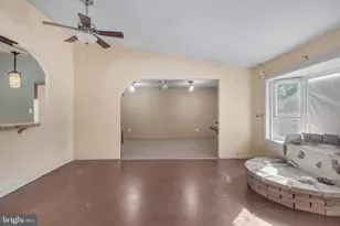 15700 Perkins Ln, Bowie, MD 20716 - Photo 11