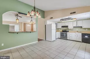 15700 Perkins Ln, Bowie, MD 20716 - Photo 9