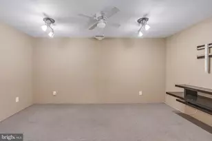 15700 Perkins Ln, Bowie, MD 20716 - Photo 13