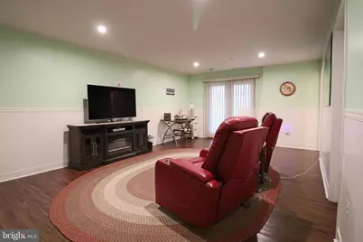 2412 Avondale Overlook Drive, Hyattsville, MD 20782 - Photo 3