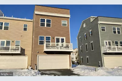 134 Summit Point Boulevard, Bowie, MD 20716 - Photo 3