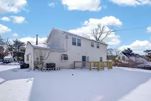 2706 Bartlett Ln, Bowie, MD 20715 - Photo 5