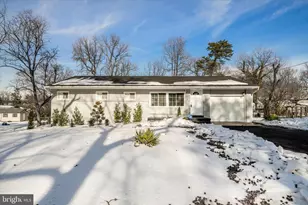 6012 Griffith Dr, Suitland, MD 20746 - Photo 51