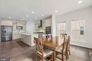 12706 Broughton Blf, Brandywine, MD 20613 - Photo 13