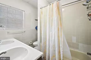 4904 56th Pl, Hyattsville, MD 20781 - Photo 11