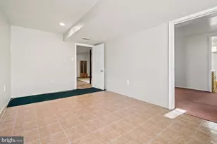 4904 56th Pl, Hyattsville, MD 20781 - Photo 23
