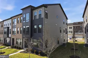 217 Smt Pt Blvd, Bowie, MD 20716 - Photo 5