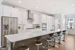 217 Smt Pt Blvd, Bowie, MD 20716 - Photo 19