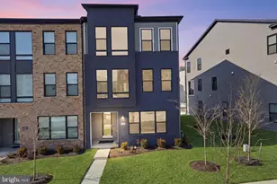 217 Smt Pt Blvd, Bowie, MD 20716 - Photo 3