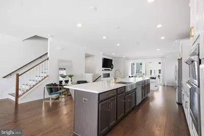 217 Summit Point Boulevard, Bowie, MD 20716 - Photo 25