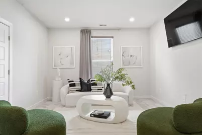 217 Summit Point Boulevard, Bowie, MD 20716 - Photo 11