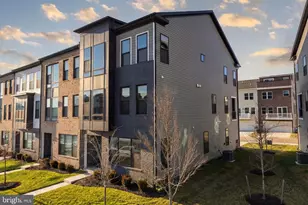 217 Smt Pt Blvd, Bowie, MD 20716 - Photo 3