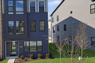 217 Smt Pt Blvd, Bowie, MD 20716 - Photo 3