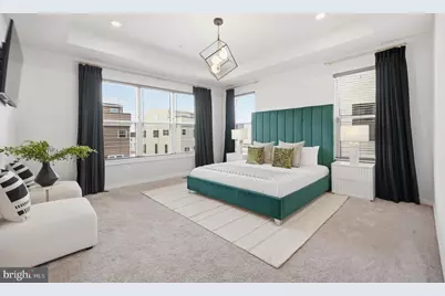 217 Summit Point Boulevard, Bowie, MD 20716 - Photo 31