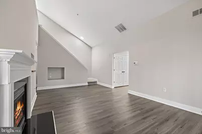 6520 Lake Park Drive #301, Greenbelt, MD 20770 - Photo 7