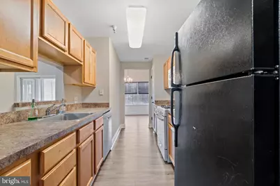 6520 Lake Park Drive #301, Greenbelt, MD 20770 - Photo 3