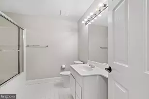 6520 Lake Park Dr, Greenbelt, MD 20770 - Photo 11