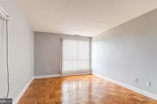 7957 Riggs Rd, Hyattsville, MD 20783 - Photo 15