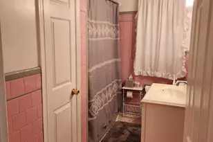 4504 Hargrove Rd, Temple Hills, MD 20748 - Photo 9