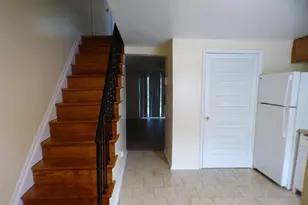 1769 Village Green Dr, Hyattsville, MD 20785 - Photo 7