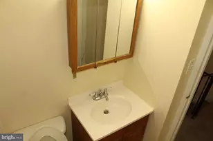 1769 Village Green Dr, Hyattsville, MD 20785 - Photo 19