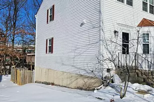 7712 Jacobs Dr, Greenbelt, MD 20770 - Photo 3