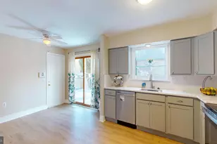 11707 Balsamwood Terrace, Laurel, MD 20708 - Photo 13