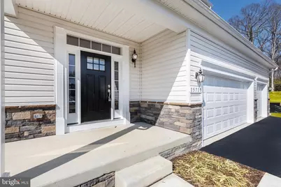15719 Henrietta Drive, Accokeek, MD 20607 - Photo 9