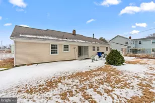 12202 Rustic Hill Dr, Bowie, MD 20715 - Photo 33