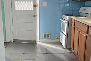 3617 Dixon St, Temple Hills, MD 20748 - Photo 3