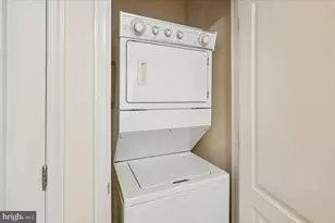 13122 Brooktree Ln, Laurel, MD 20707 - Photo 7