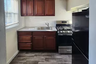 2818 Iverson St, Temple Hills, MD 20748 - Photo 5