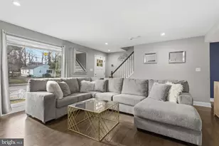 6512 Seat Pleasant Dr, Capitol Heights, MD 20743 - Photo 9