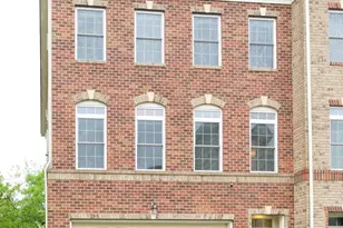 5255 Stream Bank Ln, Greenbelt, MD 20770 - Photo 3