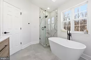 7102 Starboard Dr, District Heights, MD 20747 - Photo 23