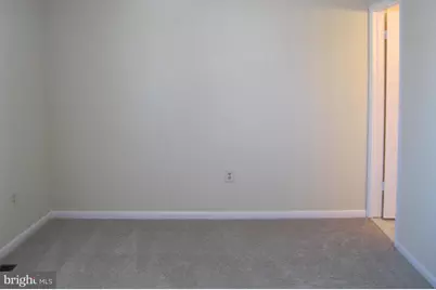 8171 Fenwick Court, Laurel, MD 20707 - Photo 9