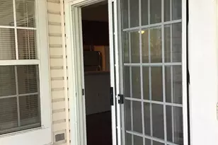 9708 Lake Pointe Ct, Largo, MD 20774 - Photo 9