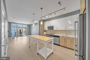 145 Riverhaven Dr, Oxon Hill, MD 20745 - Photo 3