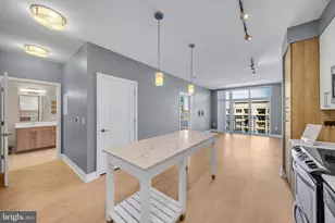 145 Riverhaven Dr, Oxon Hill, MD 20745 - Photo 11