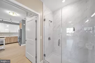 145 Riverhaven Dr, Oxon Hill, MD 20745 - Photo 9