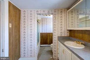 3922 Nicholson St, Hyattsville, MD 20782 - Photo 19