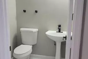 10011 Welshire Dr, Upper Marlboro, MD 20772 - Photo 17