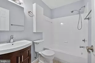 9510 48th Pl, College Park, MD 20740 - Photo 19