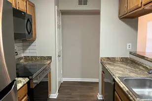 2020 Alice Ave, Oxon Hill, MD 20745 - Photo 23