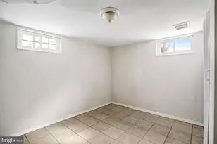 2204 Fordham St, Hyattsville, MD 20783 - Photo 17