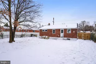 2204 Fordham St, Hyattsville, MD 20783 - Photo 25