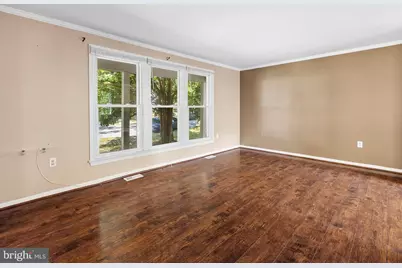 9402 Grandhaven Avenue, Upper Marlboro, MD 20772 - Photo 5